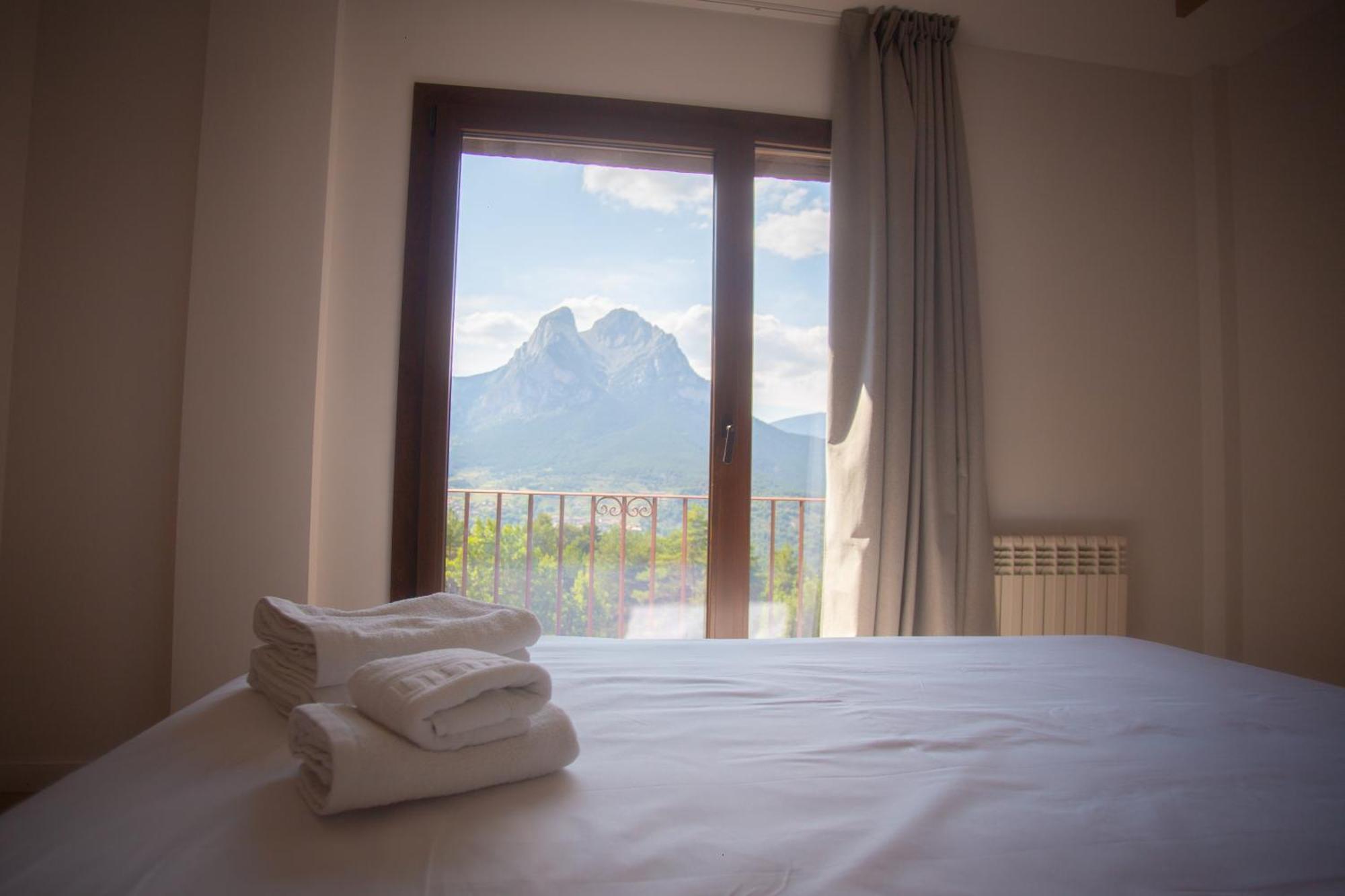 Hotel L'Indret Del Pedraforca Adults Only Saldés Exterior foto